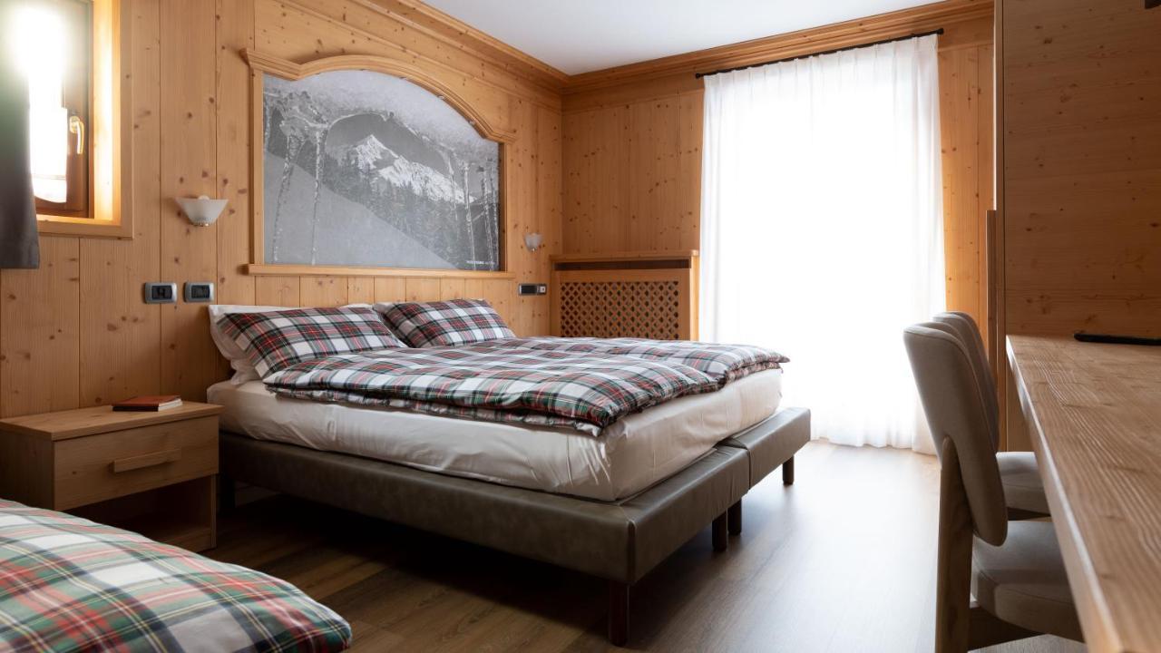 Hotel Compagnoni ซานตา กาเตรีนา วัลฟูร์วา ภายนอก รูปภาพ
