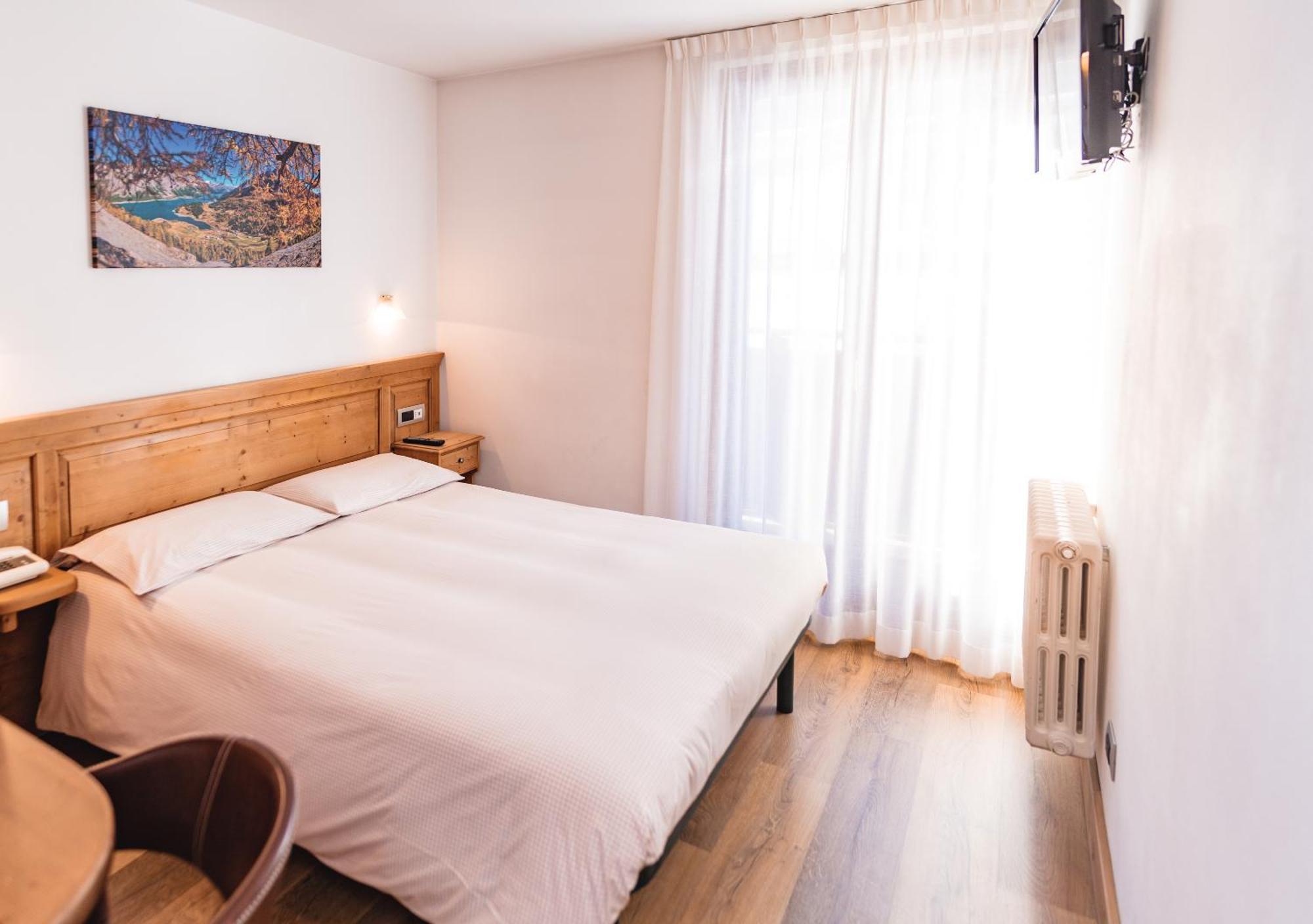 Hotel Compagnoni ซานตา กาเตรีนา วัลฟูร์วา ภายนอก รูปภาพ