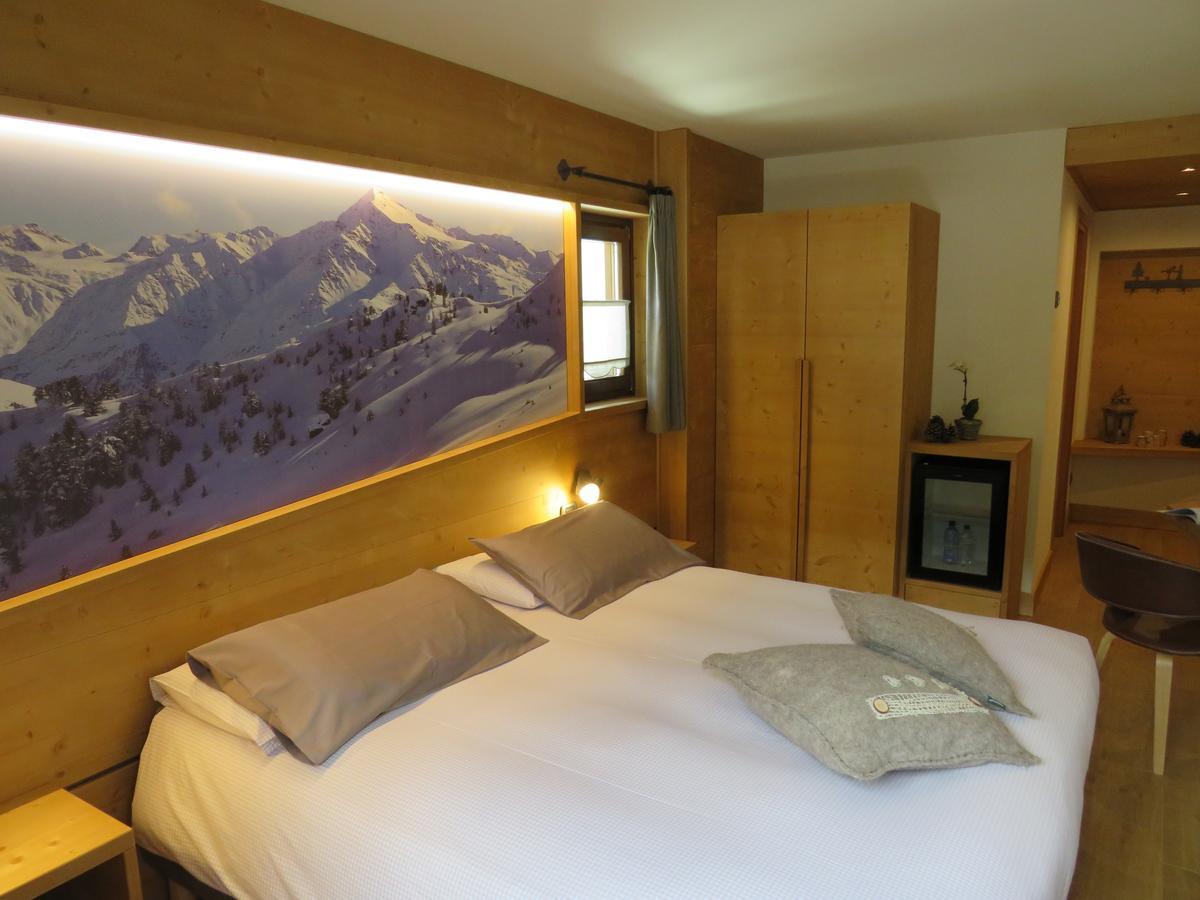 Hotel Compagnoni ซานตา กาเตรีนา วัลฟูร์วา ภายนอก รูปภาพ