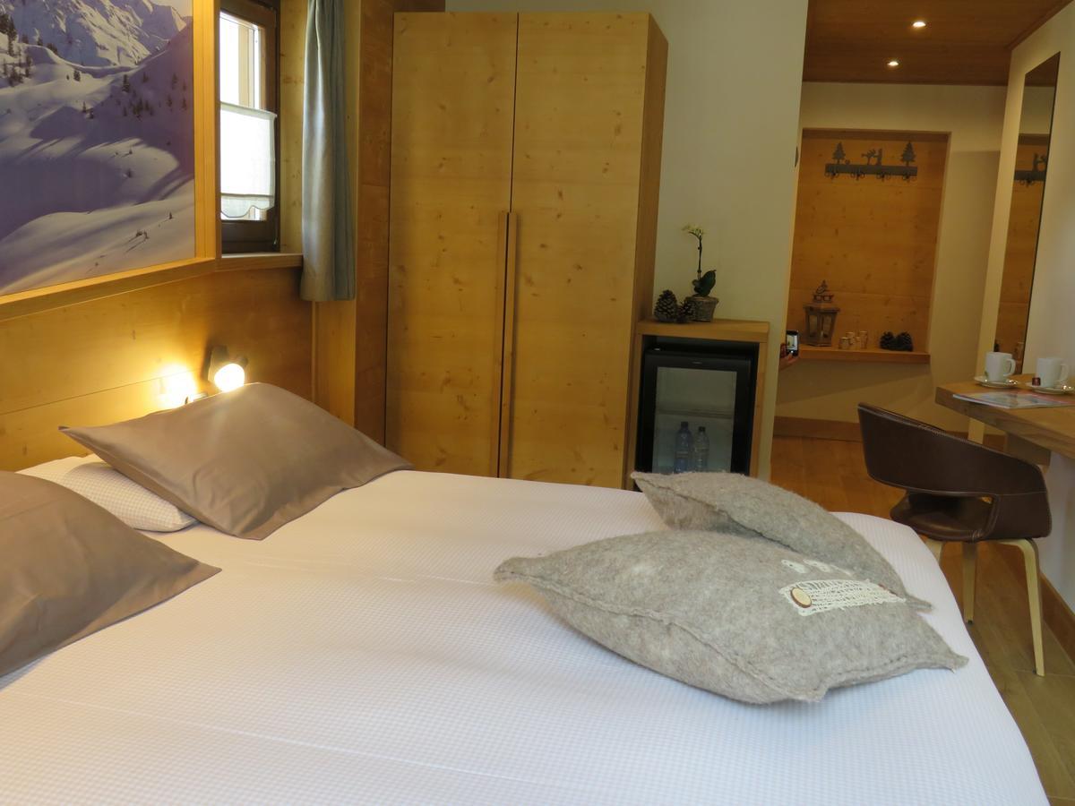 Hotel Compagnoni ซานตา กาเตรีนา วัลฟูร์วา ภายนอก รูปภาพ